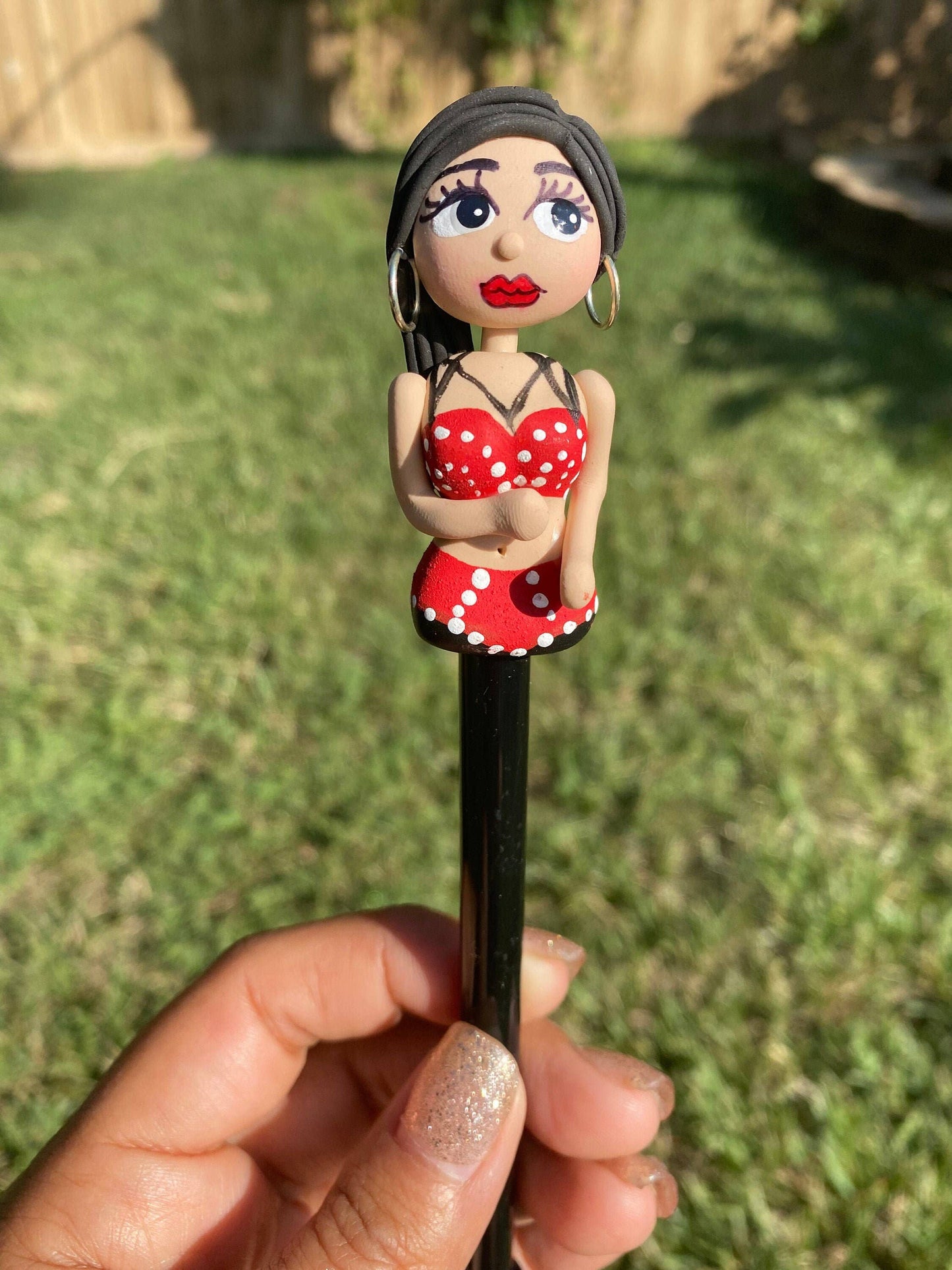 Selena Pen - Red outfit