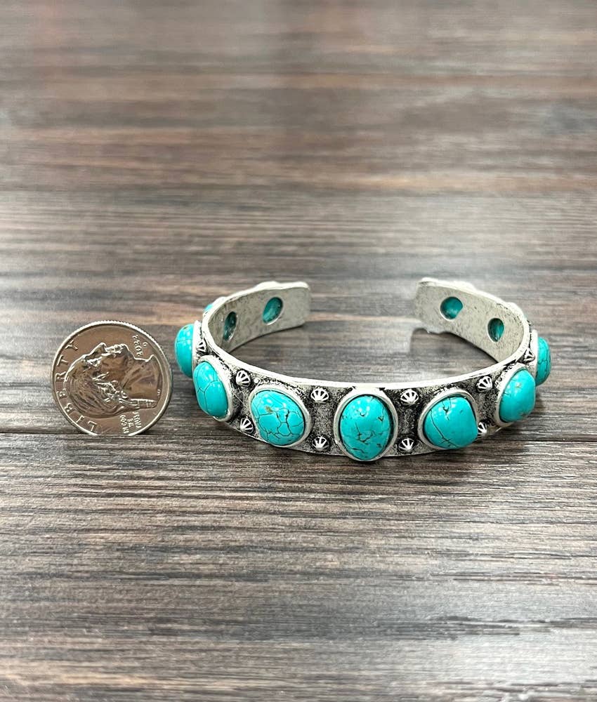 710772, Navajo White Turquoise Cuff Bracelet