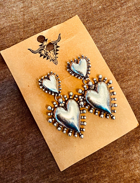 Queen of Hearts Dangle Earrings