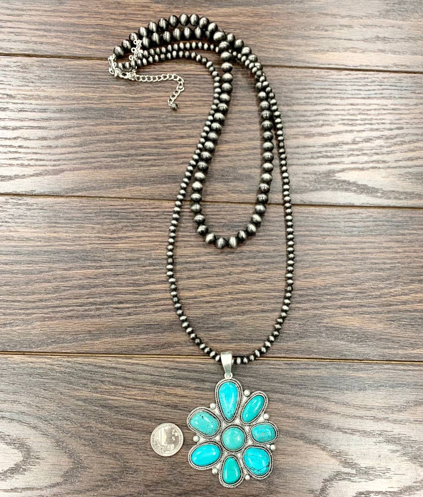 734036, Handmade Navajo Bead Turquoise Necklace