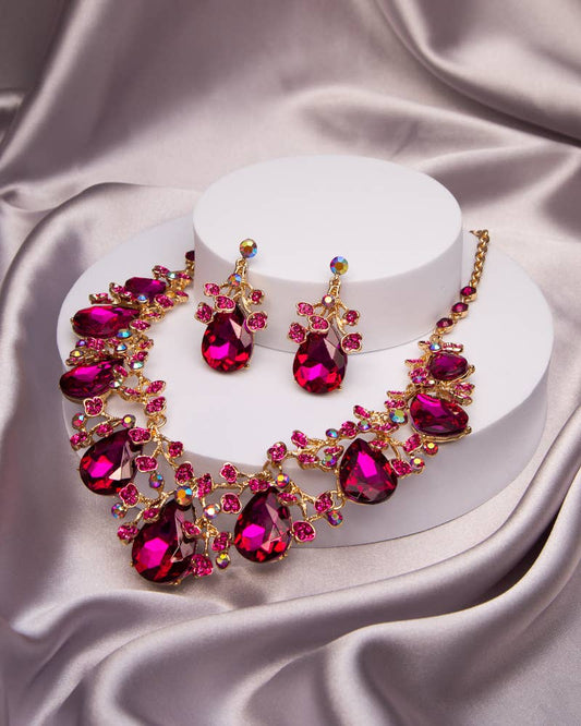 Rhinestone Embellished Teardrop Cut Crystal Necklace Set