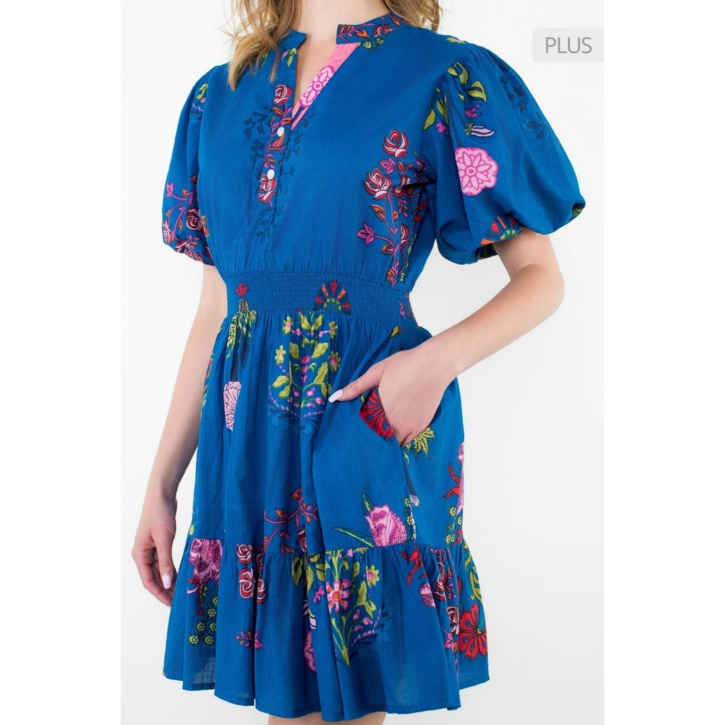 /Size XL/ Embroidered Puff Sleeve Smocked Dress