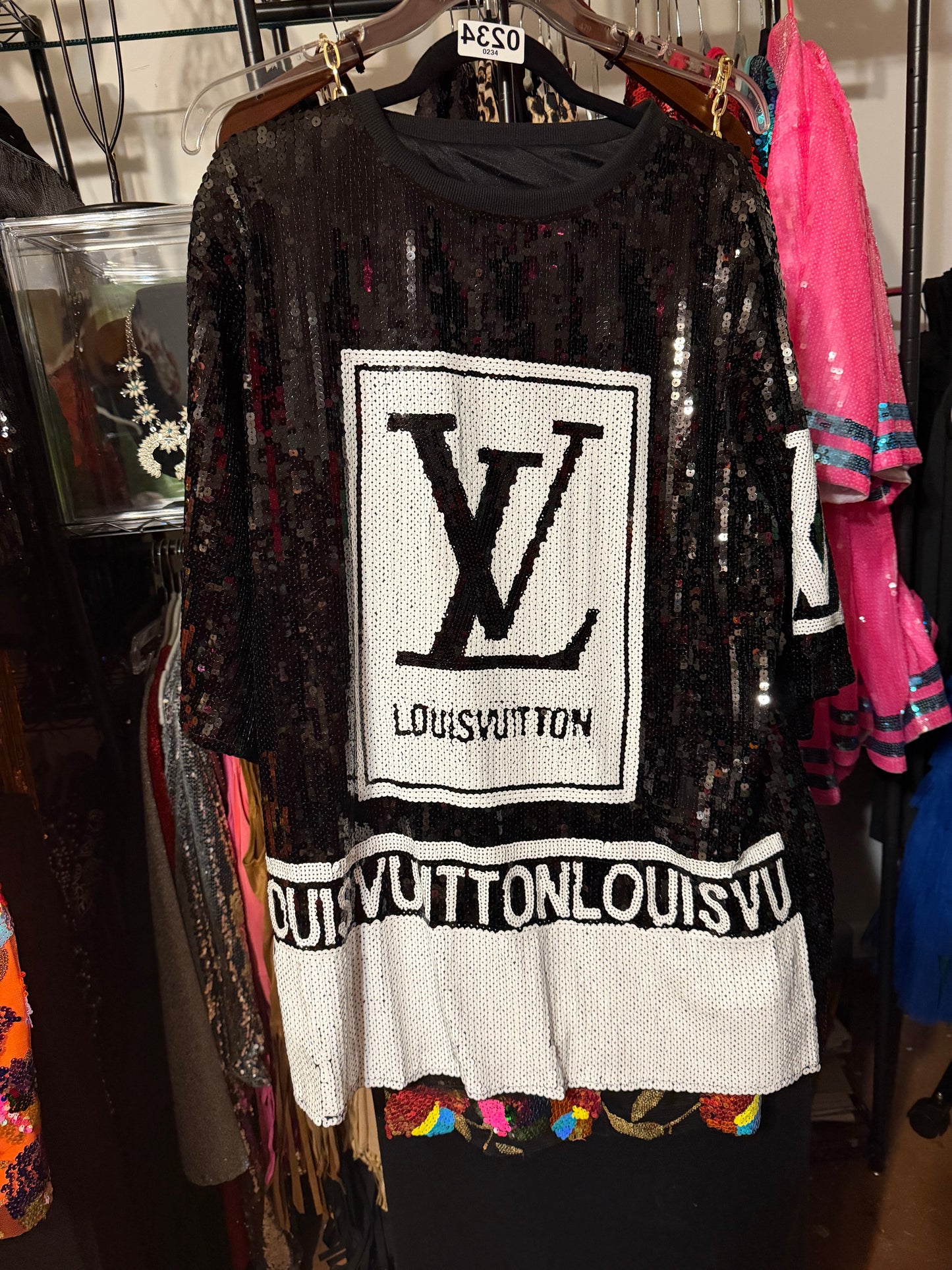 LV Black and White Dress One Size (small, medium, large)
