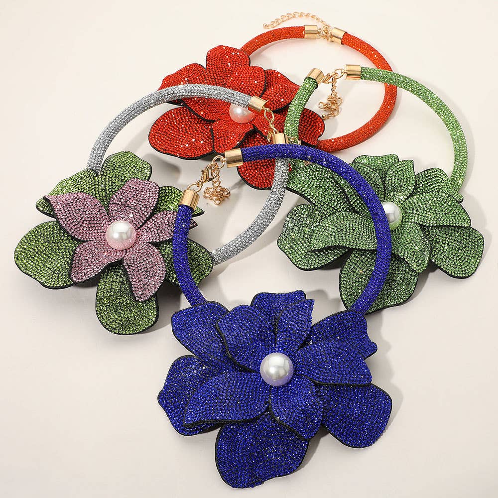 Pearl Centered Bling Studded Oversized Flower Pointed Necklace