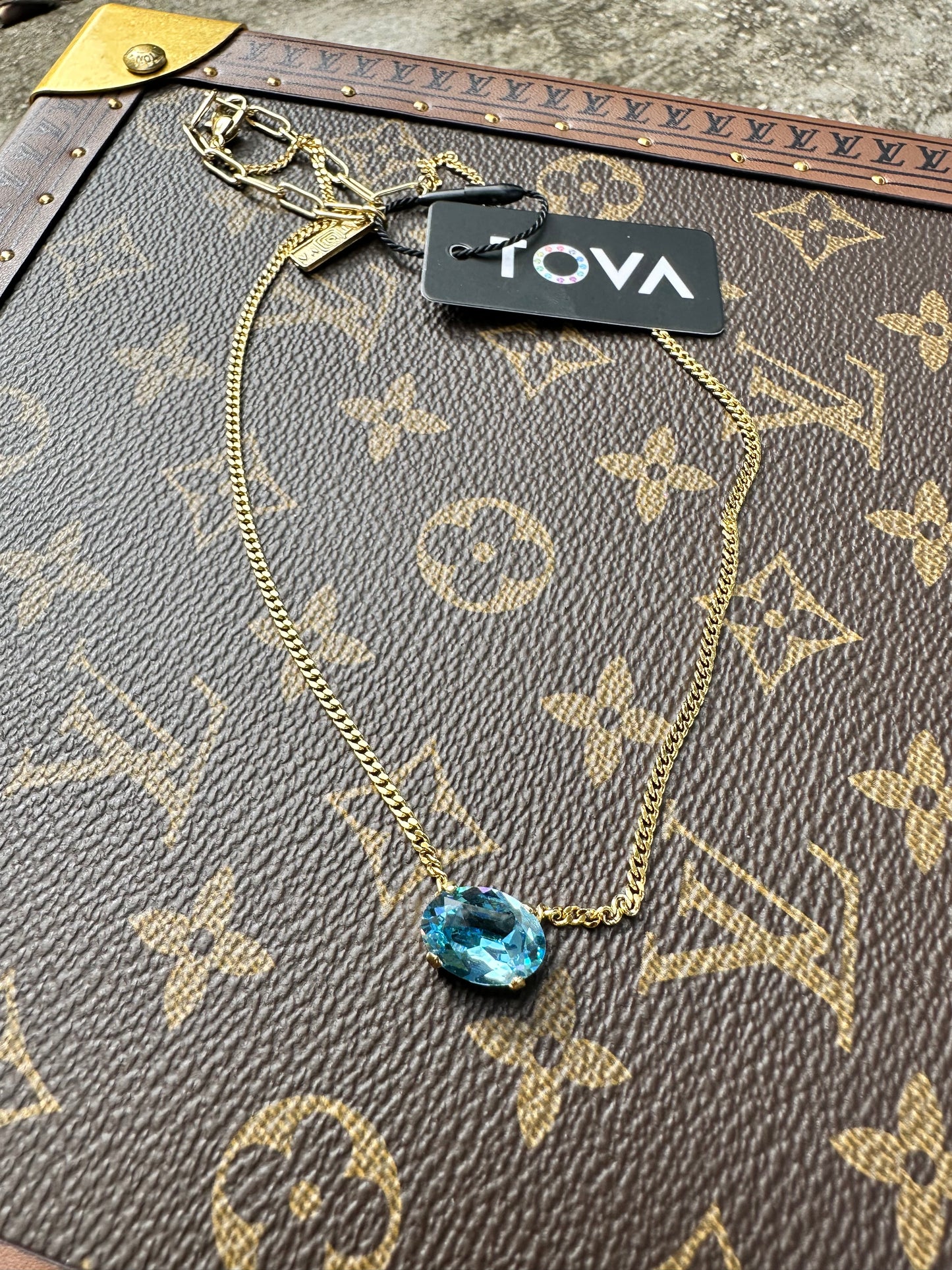 Iza Necklace dark blue