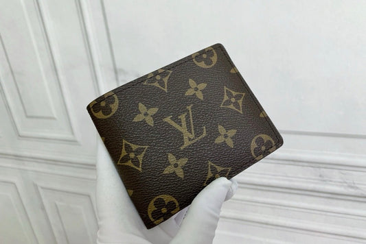 Inspired Men’s half wallet (not authentic)