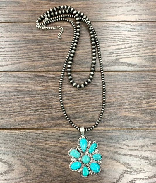 734036, Handmade Navajo Bead Turquoise Necklace