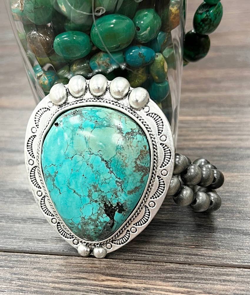 710701, Handmade Very-Big White Turquoise Stretch Bracelet